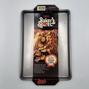 Vintage EKCO Baker's Secret Brownie Biscuit Pan 10x7 NOS Nonstick